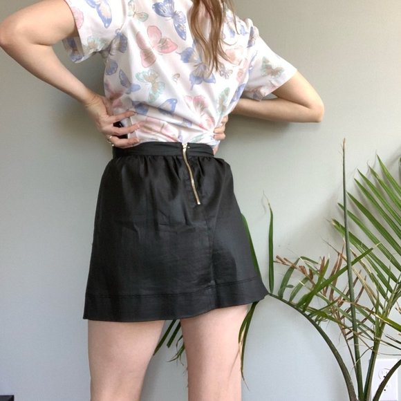 3x1 black faux leather mini skirt size small - Picture 3 of 8